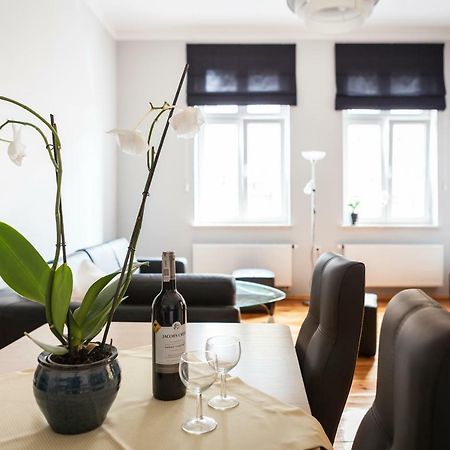 Czar Garbar Apartamento Poznań Exterior foto