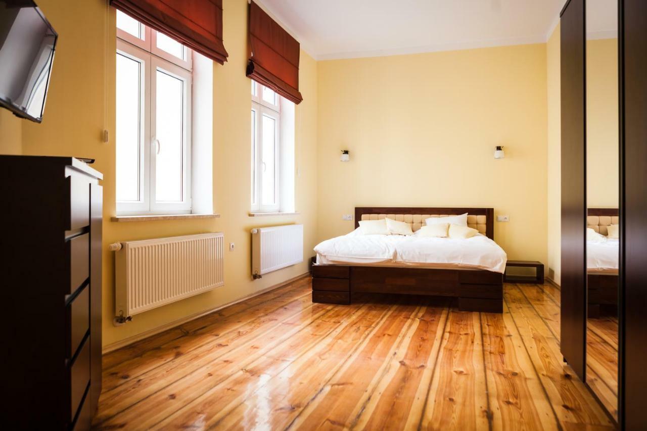 Czar Garbar Apartamento Poznań Exterior foto