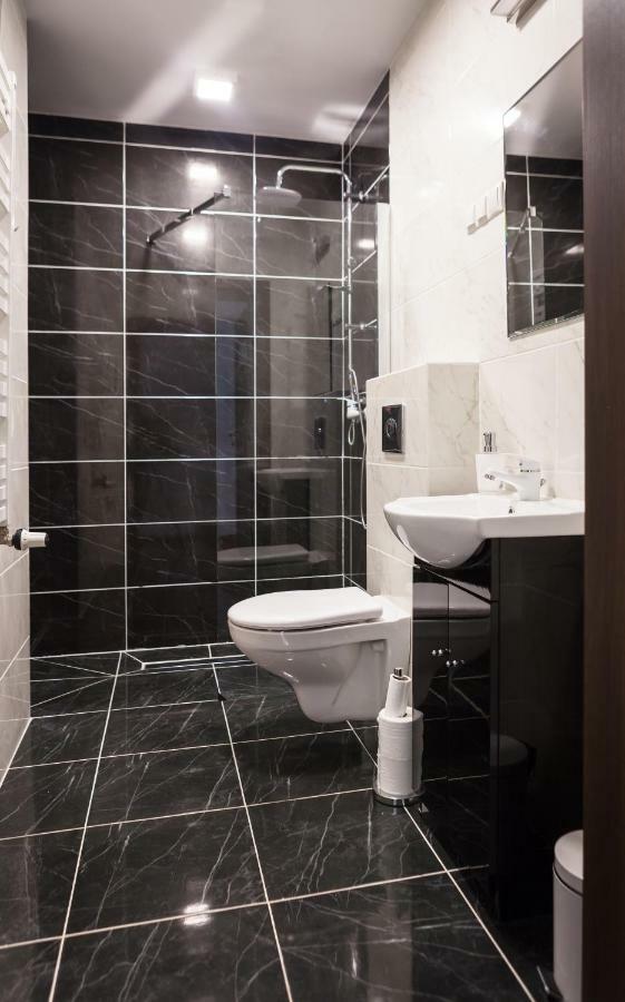 Czar Garbar Apartamento Poznań Exterior foto
